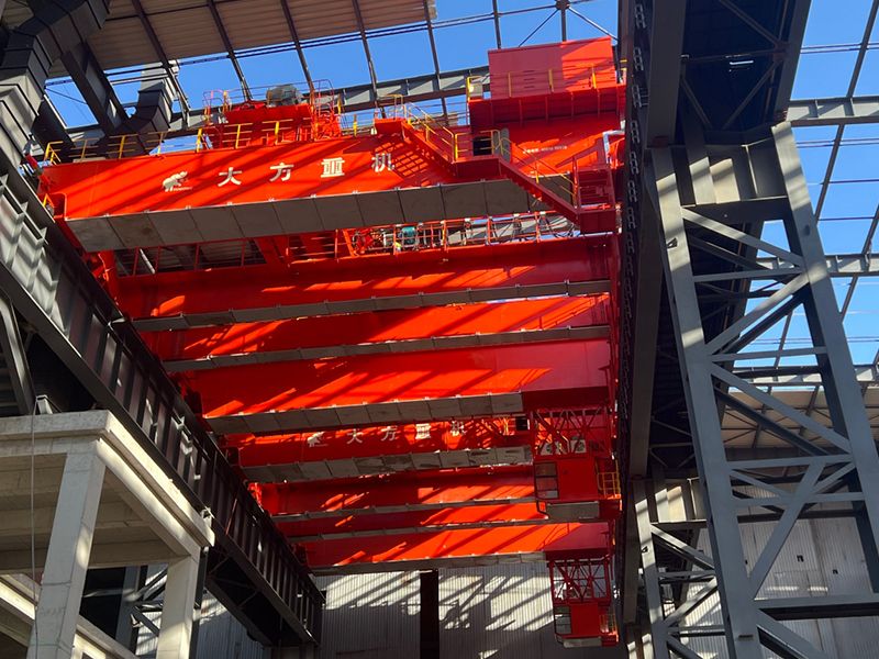 YZS240/75t,YZS200/65t,YZ200/65t Four-girder and Double-girder Foundry Crane