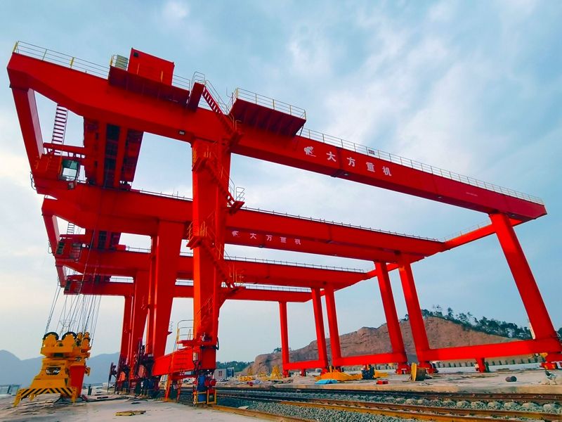 Export to Outer Mongolia – GJM40.5t container gantry crane