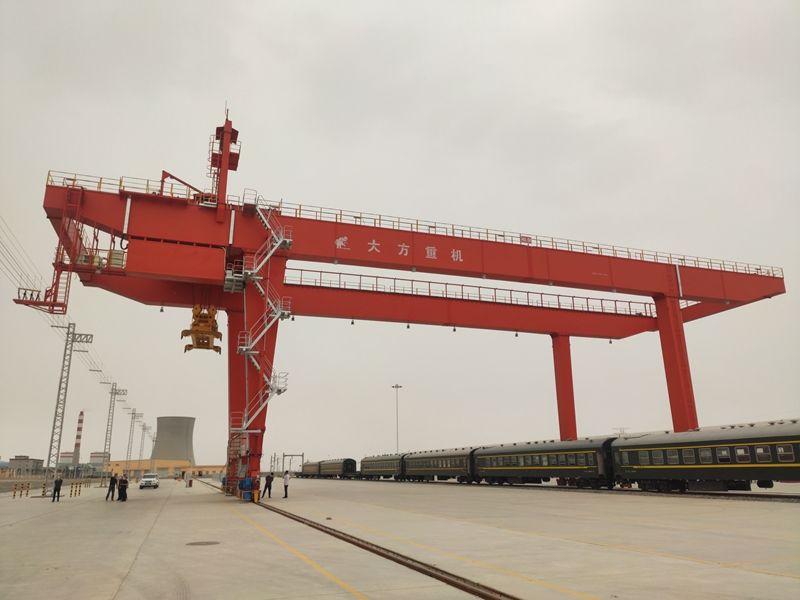 Xinjiang Kunlun Iron and Steel Co., Ltd. — container gantry crane